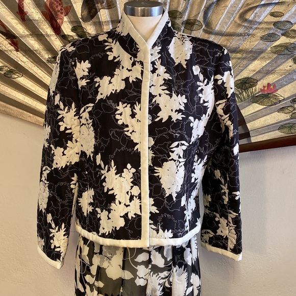 Bianca Nygard Jacket & Skirt - Picture 3 of 6